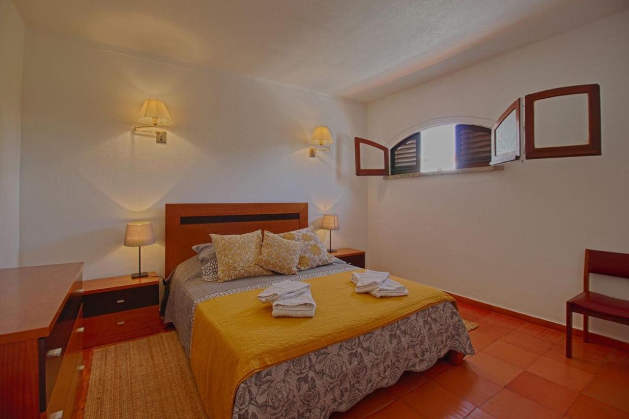 Apartamento Olhos D'Agua Vistabella オーリョス・デ・アーグァ エクステリア 写真